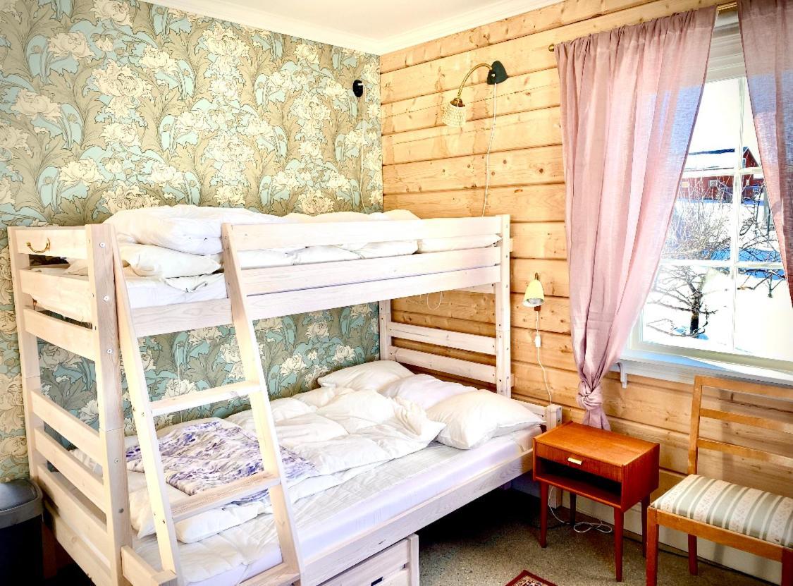Frösö Scenic Small Guesthouse On Horse Farm By The Lake מראה חיצוני תמונה